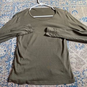 brandy melville long sleeve top